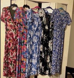 Name brand brand new lot of woman’s clothes full details in the photo gallery pickup Gaithersburg md20877