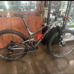 Trek Top Fuel 9.8 SL 2019