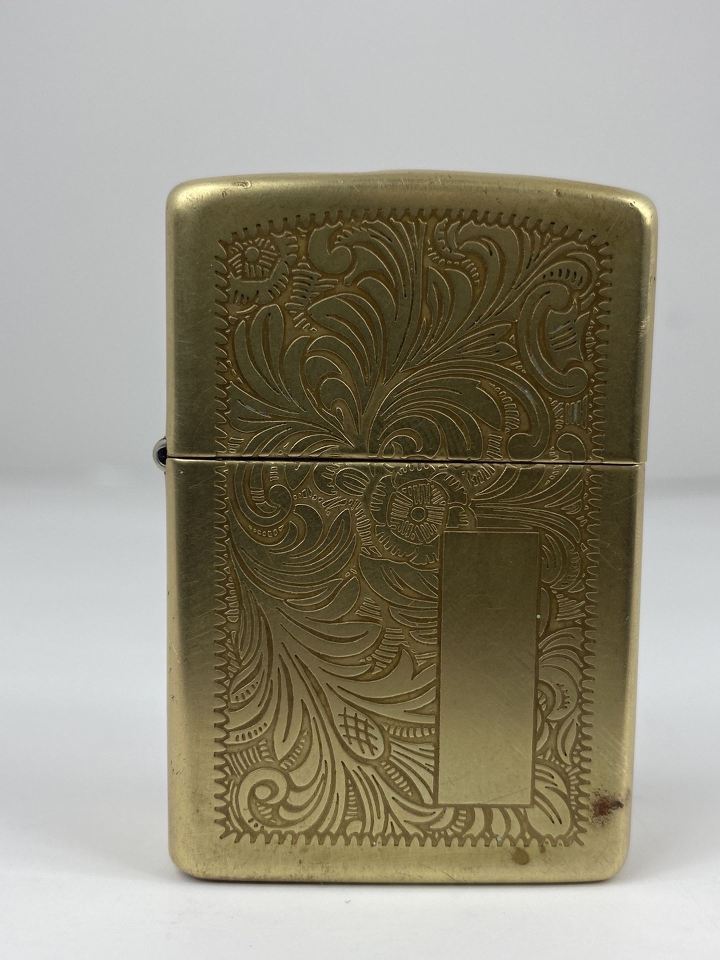 1998 Zippo Brass Engraved Lighter - BEAUTIFUL RARE!