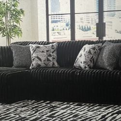 2 Piece Sofa w/Chaise