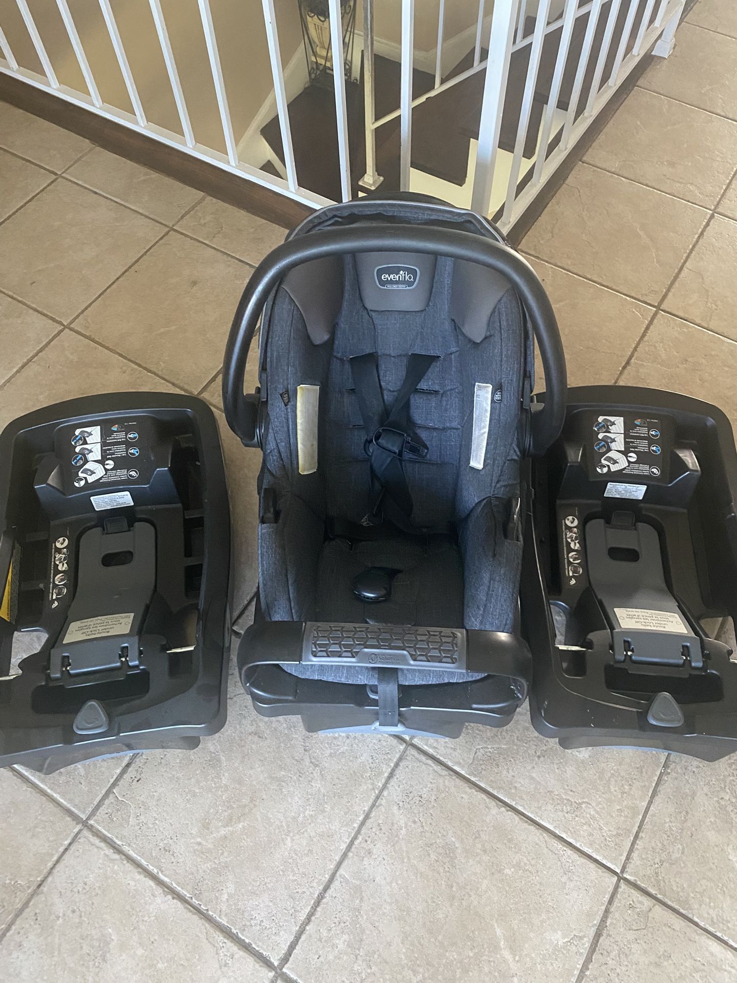 Eve flow Infant Car Seat With 2 Extra Bases