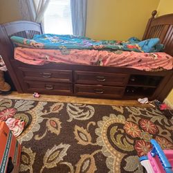 Platform Bed 