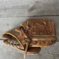 Wilson W1299 11" Baseball Glove Jim Rice RHT Ball Hawk Vintage Snap Action Youth