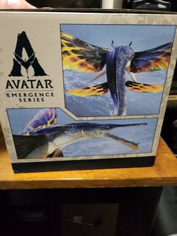 Avatar Emergence Series Collectible Model