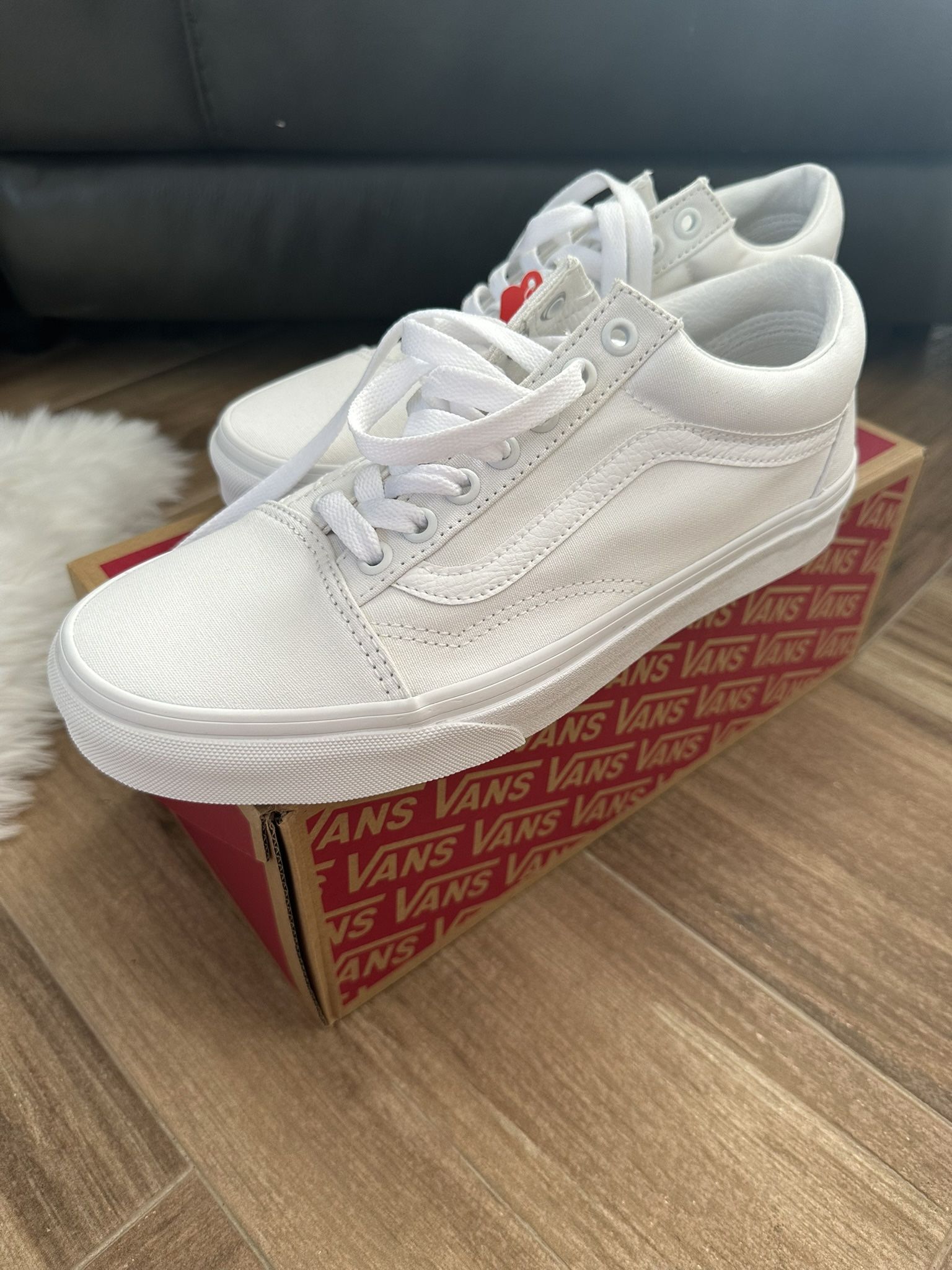 Vans Old Skool White Sneakers Size 9