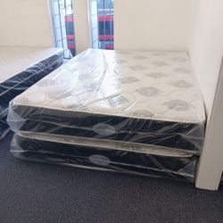 Queen Plush Mattress 