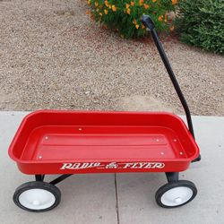 Radio Flyer Wagon 
