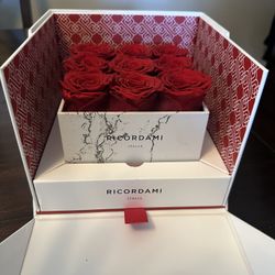 Roses (REAL roses that Last 3+YEARS)