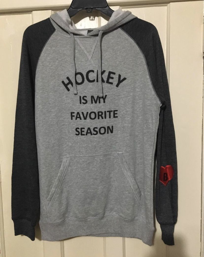 Men’s Hockey Sweatshirt/Hoodie Size Small