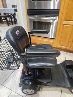 Electric Scooter 4 wheel blue and black baskets