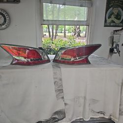 2014 Nissan Altima Tail Lights