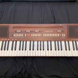 Casiotone 610 Keyboard