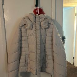 White Guess Puffer Jacket