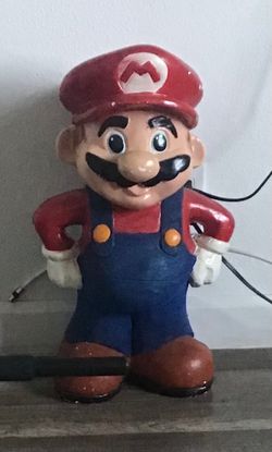 Super Mario (Piggy Bank)