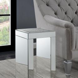 Brand New Glam Crystals Mirrored End Table Accent Table Very Budget Friendly Statement Piece 
