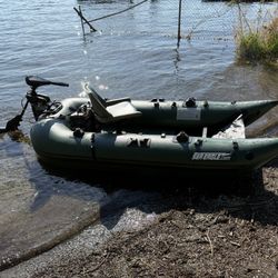 Sea Eagle 285 Frameless Inflatable 9’ Pontoon Fishing Boat