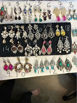 BRAND NEW - COSTUME JEWELRY