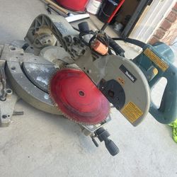 akita LS1040 10" Compound Miter Saw