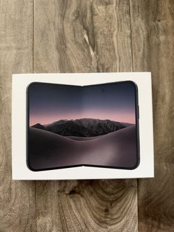 iPhone Duo 1TB Night Sky Black (available NOW)