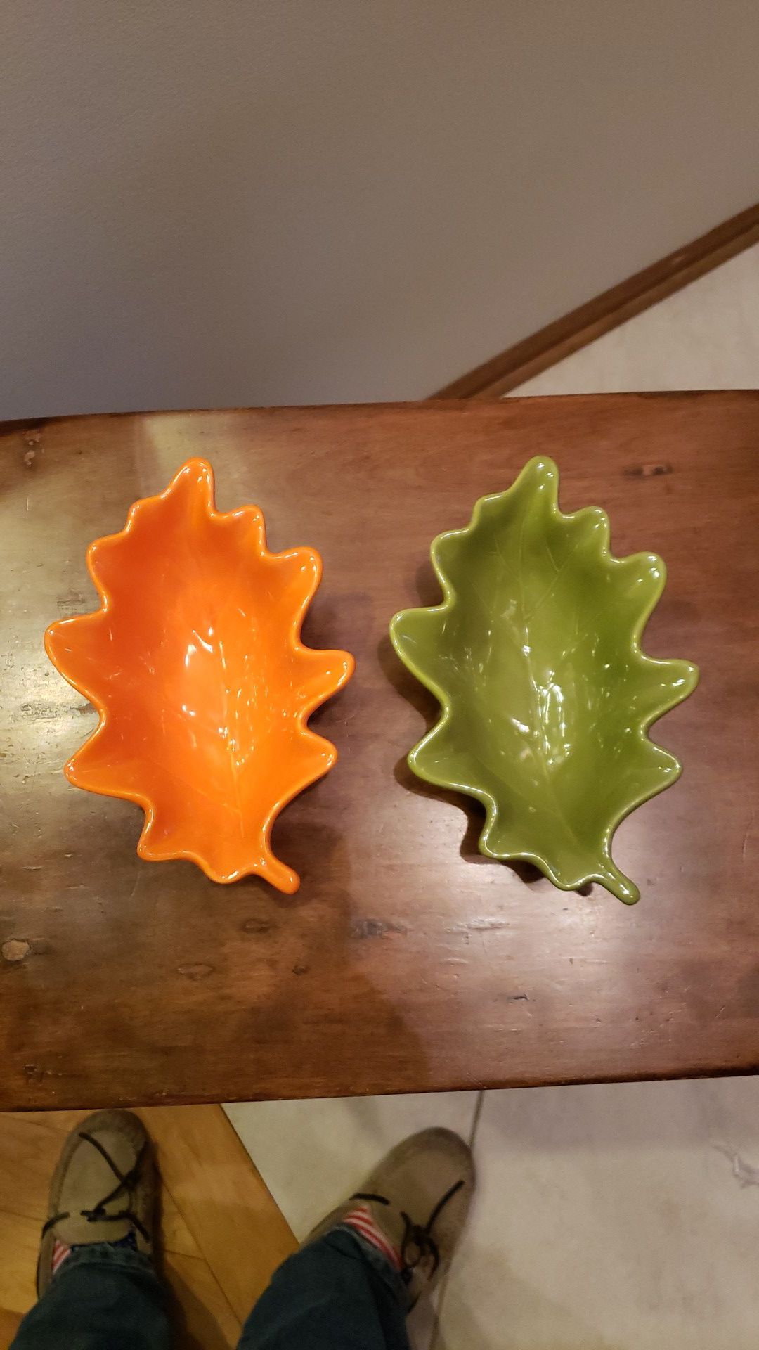 New Ceramic leaf candy dishes