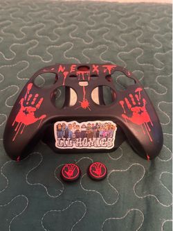 Xbox controller cover and stand