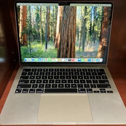 Apple MacBook Air 2022 M2 8GB 256SSD