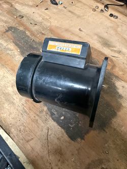 Z32 MAF Mass Air Sensor