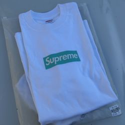 Supreme Tee 