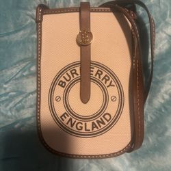 Gorgeous Real Leather Ivory Crossbody 