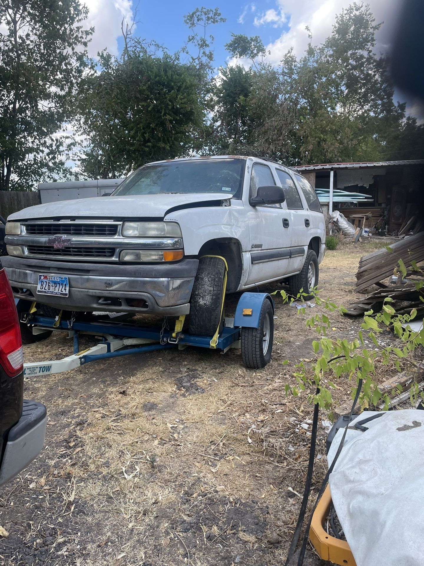 Chevy Tahoe Body Parts