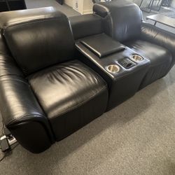 Reckoning Leather Couches 