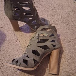 Women's heels