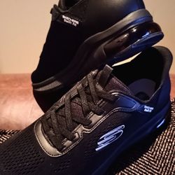 New.. Mens Sketchers..Hands Free Slip Ins GO WALK 