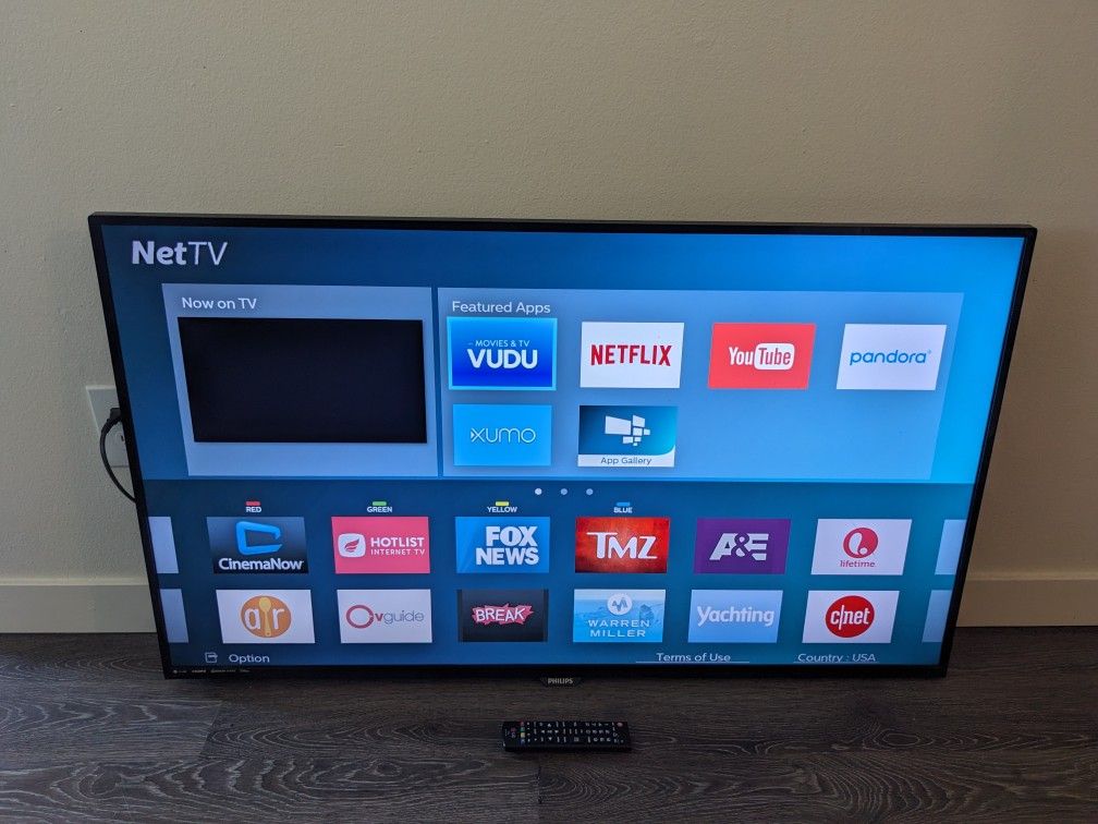 Philips 50" Class 4K 2160p UHD Smart LED TV - PixelPlus Ultra HD, 120hz Clear Motion Rate (Sports/Gaming), HDR10, HDMI ARC (MSRP $400)
