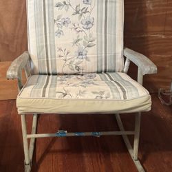Outdoor Rocking Chair 