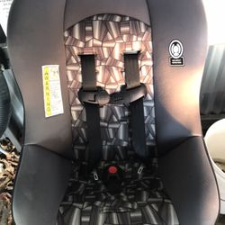 Gently Used Car Seat