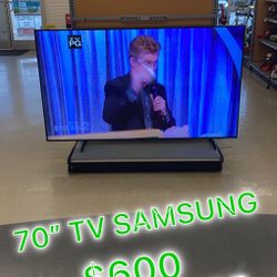 Samsung 70” Tv Smart …… $600 ( Layaway For 60 Down) 