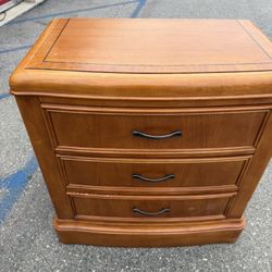 Dresser And  2 Night Stands