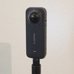 Insta360 X3