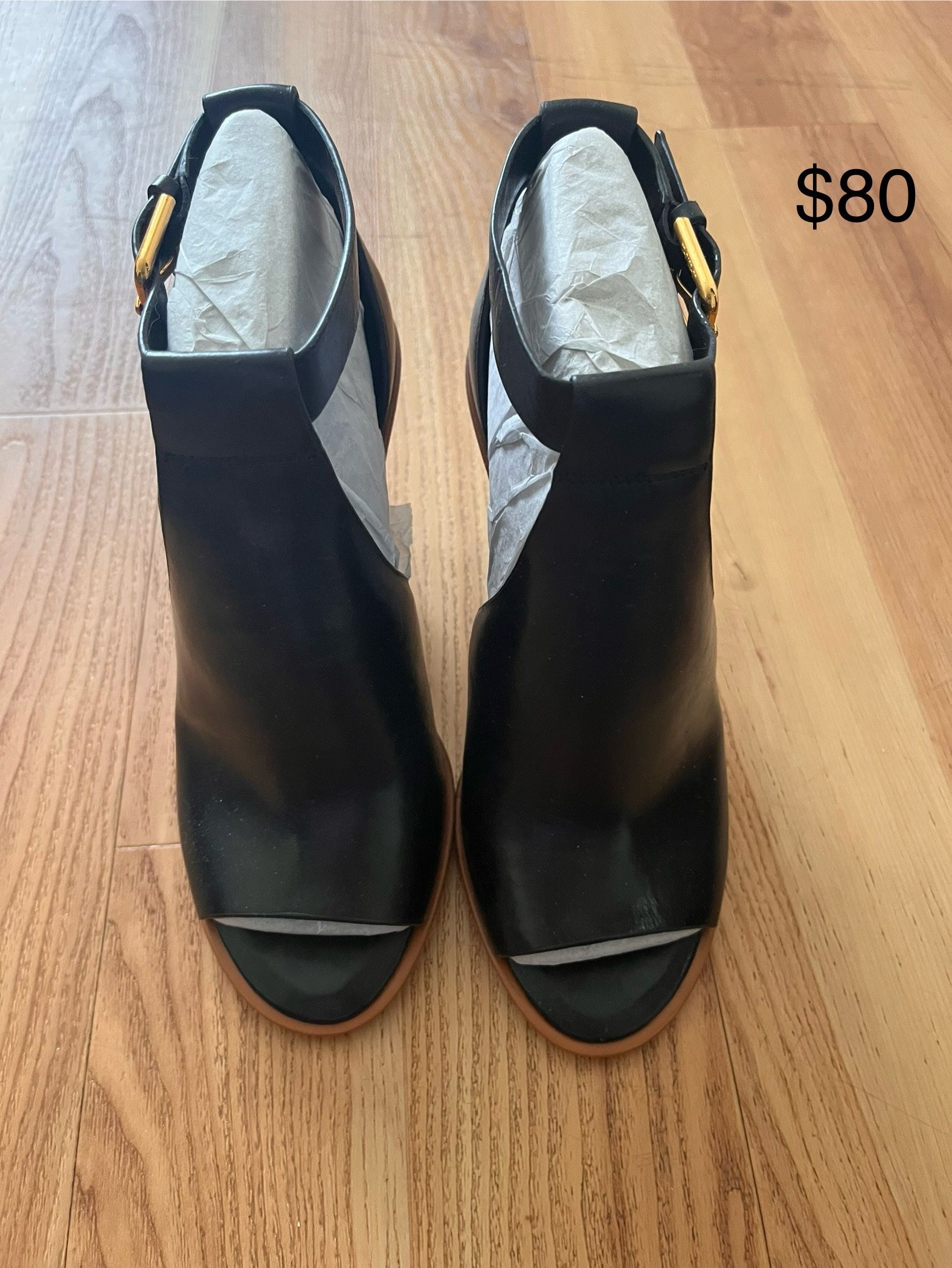 Black Vince Camuto Size 7