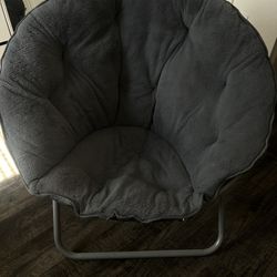 Sitting Chair 