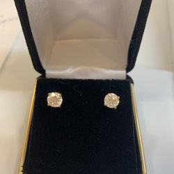 14 k Y Gold Diamond Stud Earrings 1.02 Cts