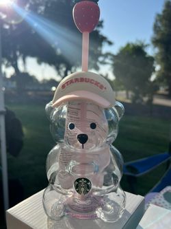 Starbucks Strawberry bearista cup