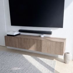 Tv Stand. MUST GO TODAY 