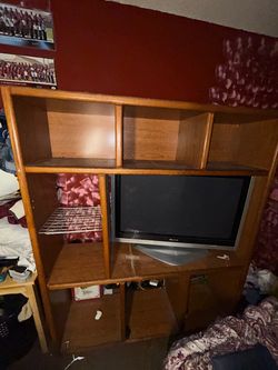 Free- Old TV Console w/TV