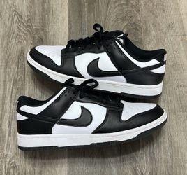 Nike dunk low panda size 13