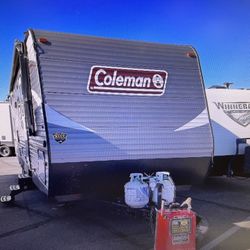 2019 COLEMAN LATERN 262BH