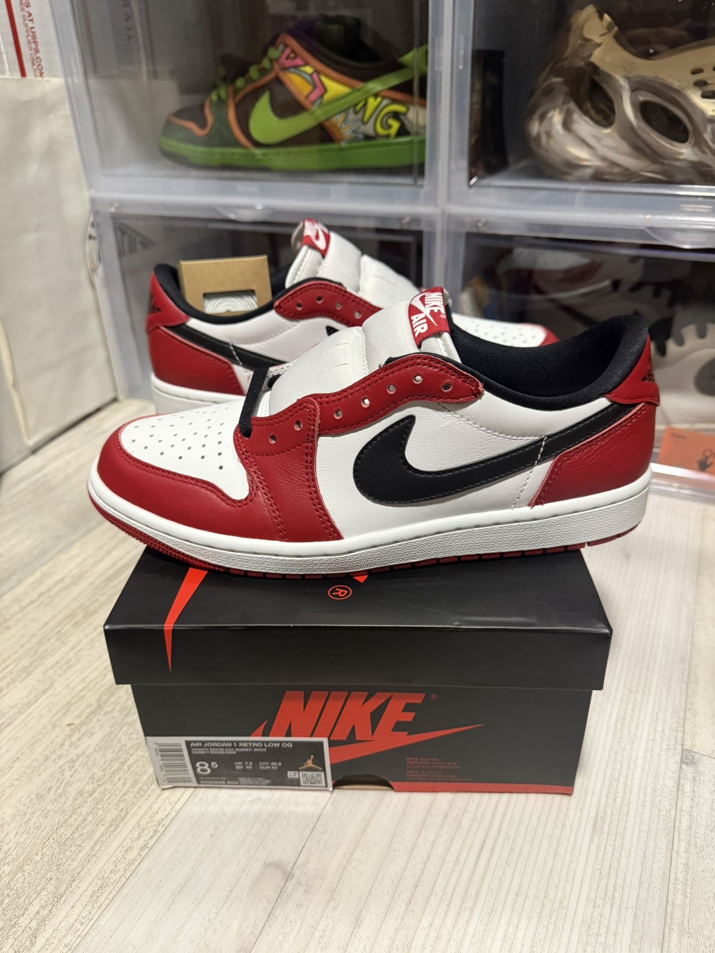 Air Jordan 1 Retro Low OG Chicago