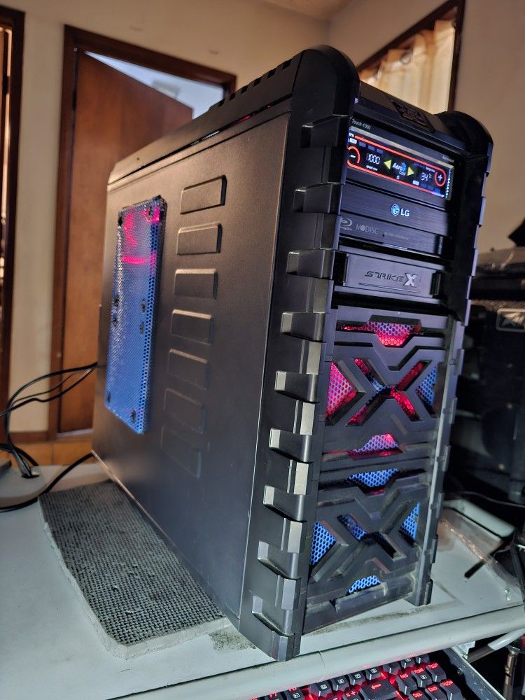 Gaming PC. i7-3.50GHz-CPU 16GB Ram 1TB SSD GPU: Radeon