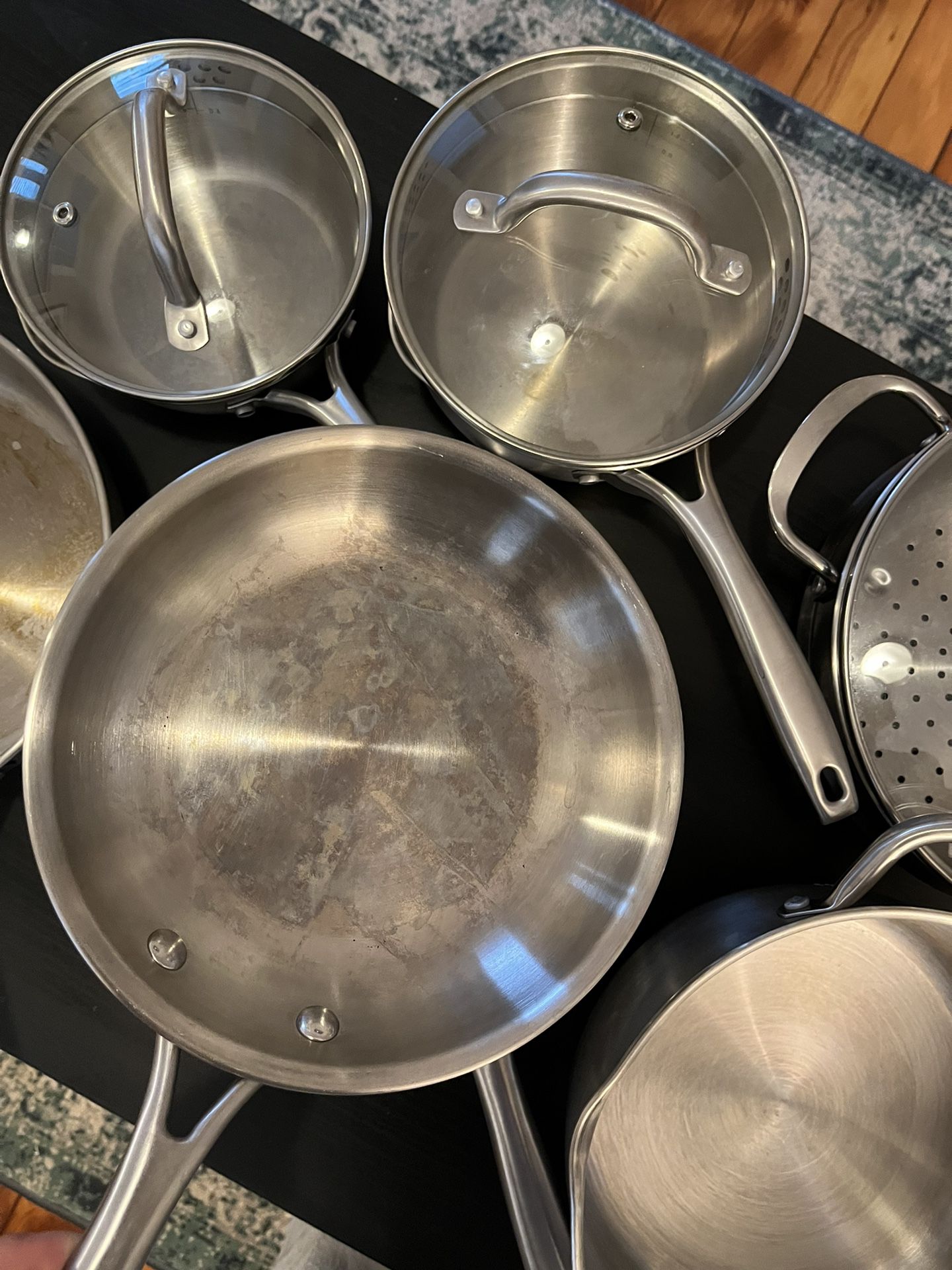 New Calphalon Tri-Ply Stainless Steel 13-Piece Cookware Set for Sale in  Cornelius, NC - OfferUp